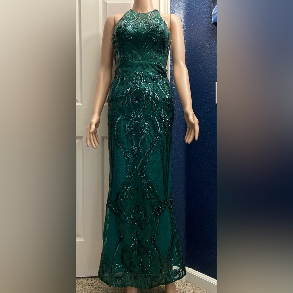 Emerald Sleeveless Maxi Dress
